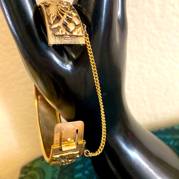 Vintage 80s Ornate Hinged Cuff Bracelet - Picture 2 of 6